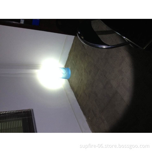 1200 Lumens tactical and hunting rechargeable LED flashlight